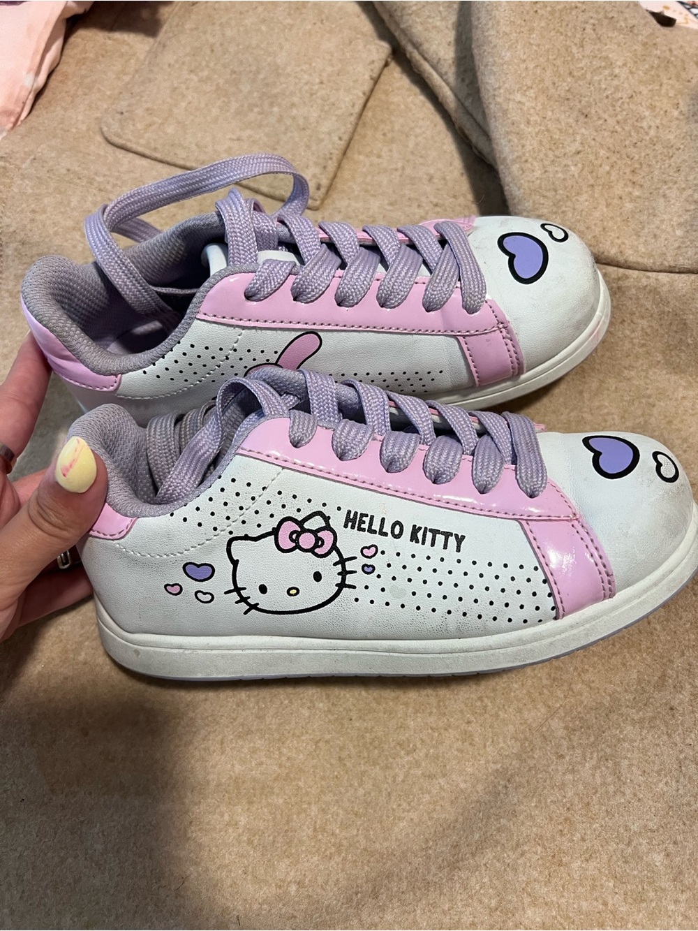 Hello Kitty White Pink & Lavender Kids Sneakers 💜💜